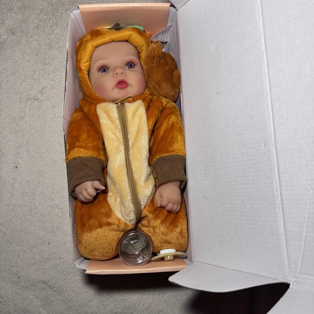 15-Inch Lifelike Baby Doll Set – Soft Weighted Body, Realistic Newborn Doll with - Picture 6 of 6